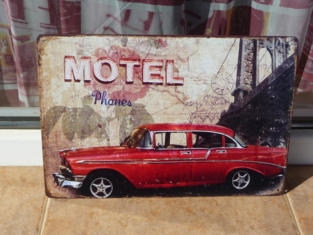 Метална табела кола ретро модел стара Мотел американска телефон - снимка 1