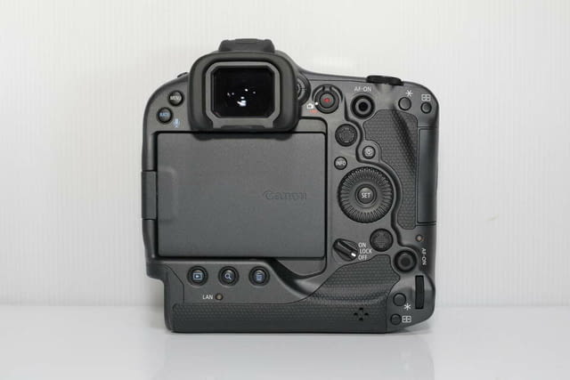 Canon EOS 5D Mark IV, Nikon Z 7II Mirrorless, Canon EOS R5, Nikon D780, Canon EOS R6 Mirrorless Came - снимка 9