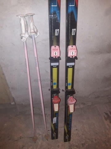 Ски алпийски и щеки - град Омуртаг | Зимни Спортове - снимка 2