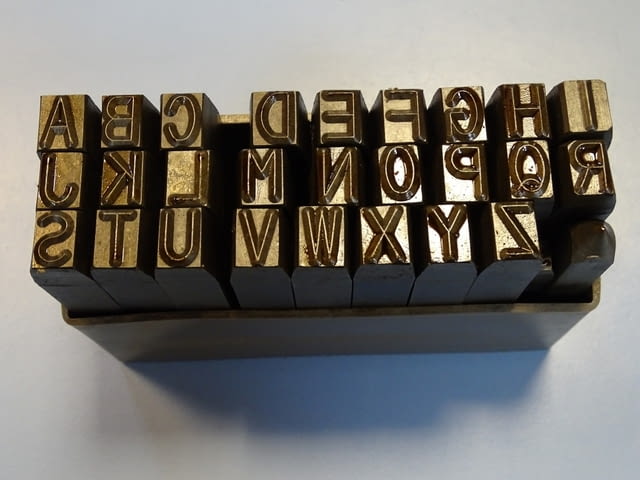 Комплект шлосерски букви-латиница 10 mm Junior Steel Punch Marushin Kogyosha (A-Z) - снимка 2
