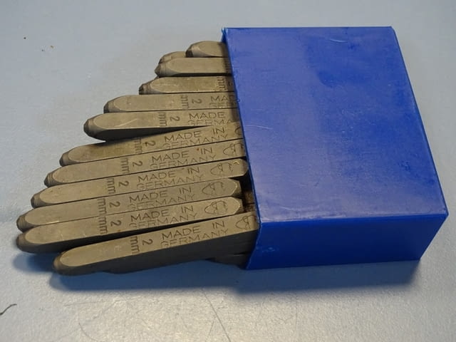 Комплект шлосерски букви-кирилица 2 mm Gravurem Cyrillic Alphabet 58-61 HRC - снимка 4