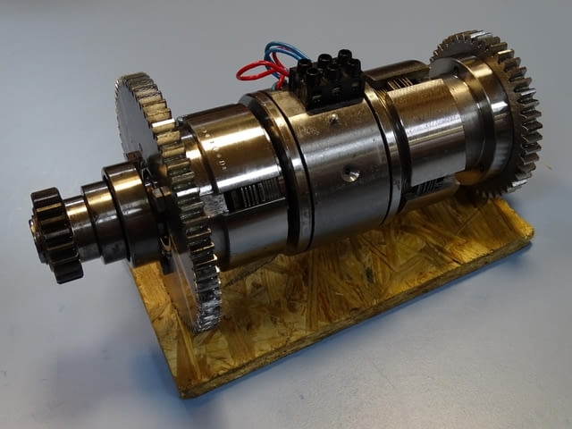 Електромеханичен съединител за струг, фреза TOS 226 101 6 D4 PSP Pohony 24VDC - снимка 1