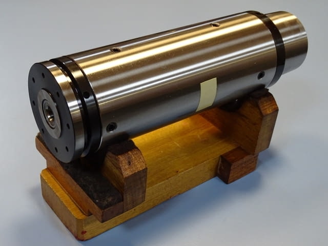 Шпиндел за шлайф OKUMA Ф80 mm, L-200 mm, град Пловдив | Промишлено Оборудване - снимка 3