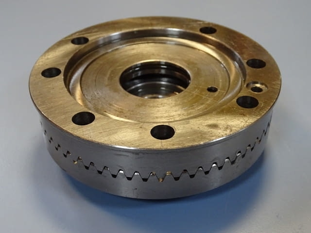 Зъбен съединител за хидрокопирен струг TGC-8, град Пловдив | Промишлено Оборудване - снимка 3