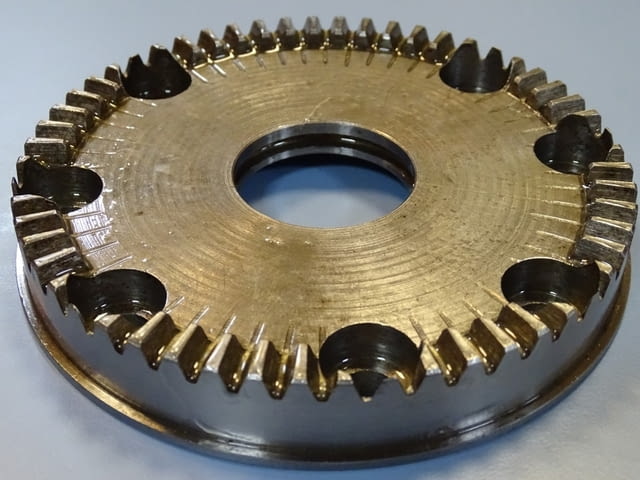 Зъбен съединител за хидрокопирен струг TGC-8, град Пловдив | Промишлено Оборудване - снимка 5