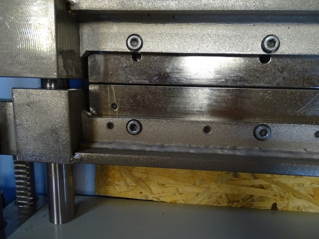 Пневматична гилотина за пластмаса Battenfeld Fischer TM-325 Pneumatic Cuillotine Cutter Plastic - снимка 7