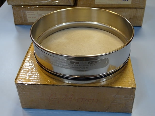 Лабораторни сита Fritsch GMBH BRD-6580 DIN 4188, град Пловдив | Промишлено Оборудване - снимка 7