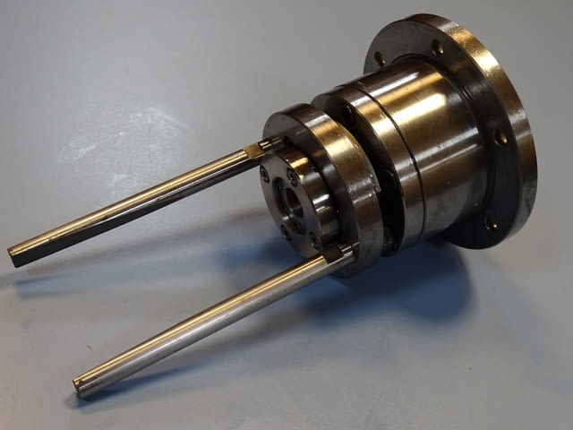 Машинен шпиндел U272 108 Ф80/Ф19 - град Пловдив | Промишлено Оборудване - снимка 2