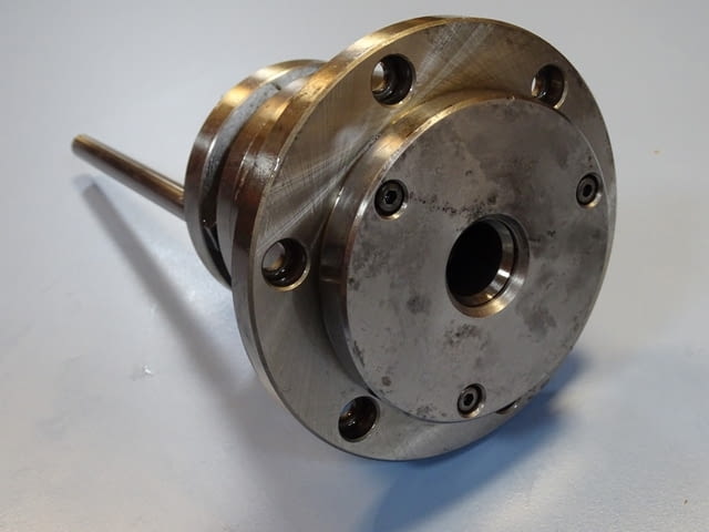 Машинен шпиндел U272 108 Ф80/Ф19 - град Пловдив | Промишлено Оборудване - снимка 3