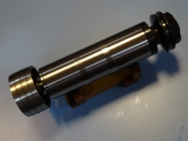 Шпиндел за шлайф 3К227В Ф85 L-260 0.003mm, city of Plovdiv | Industrial Equipment - снимка 10