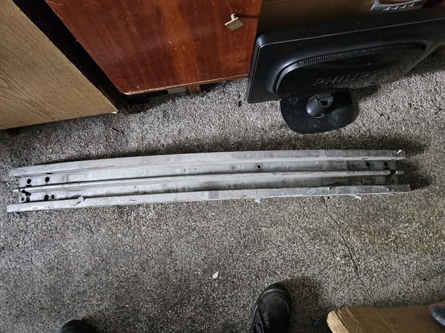 Основа броня за Renault Espace III - град Видин | Резервни Части - снимка 1