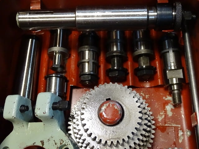 Комплект лира (зъбни колела и валове Ф28 М2) за универсален делителен апарат УДГ-250 - снимка 6