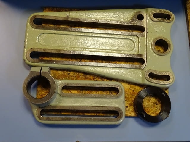 Комплект лира (зъбни колела и валове Ф28 М2) за универсален делителен апарат УДГ-250 - снимка 8