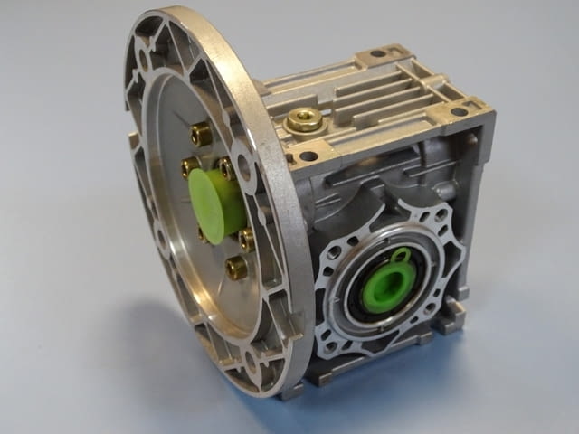 Червячен редуктор CHIARAVALLI CHM 40 i=15, city of Plovdiv | Industrial Equipment - снимка 9