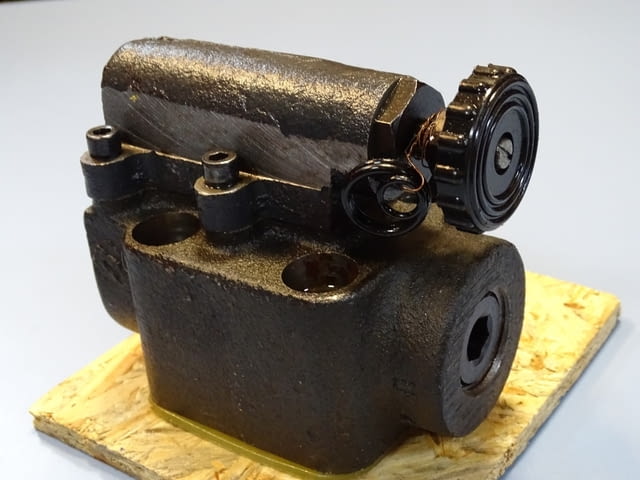 Хидравличен клапан "Хидравлика" М-ПКП-10 А 100bar, city of Plovdiv | Industrial Equipment - снимка 7