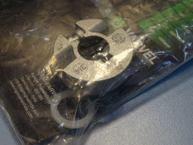 Червячен редуктор VARVEL FRT-G40 B3 reducer worm gear box 1:5 - снимка 9