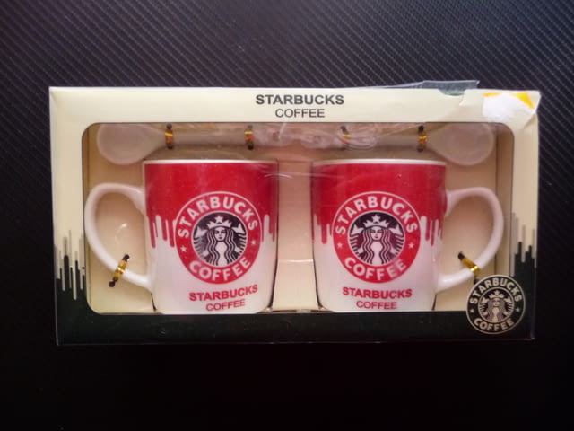 Starbucks Coffee две порцеланови чаши за кафе с лъжички нови, град Радомир - снимка 1