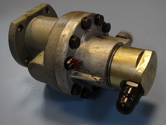 Хидравлична помпа Jihostroj ZBC 15R0-1 gear pump, city of Plovdiv | Industrial Equipment - снимка 8