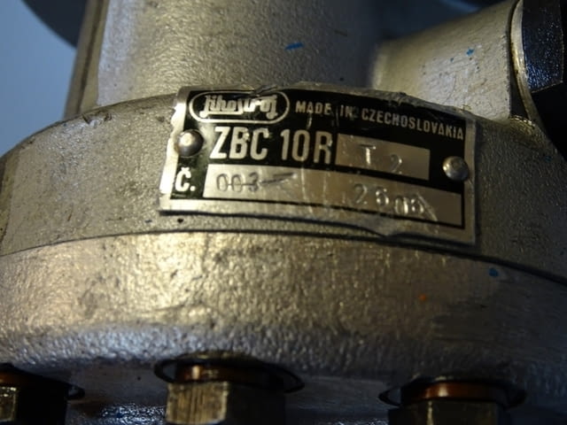Хидравлична помпа Jihostroj ZBC 10RТ2 gear pump, city of Plovdiv | Industrial Equipment - снимка 6