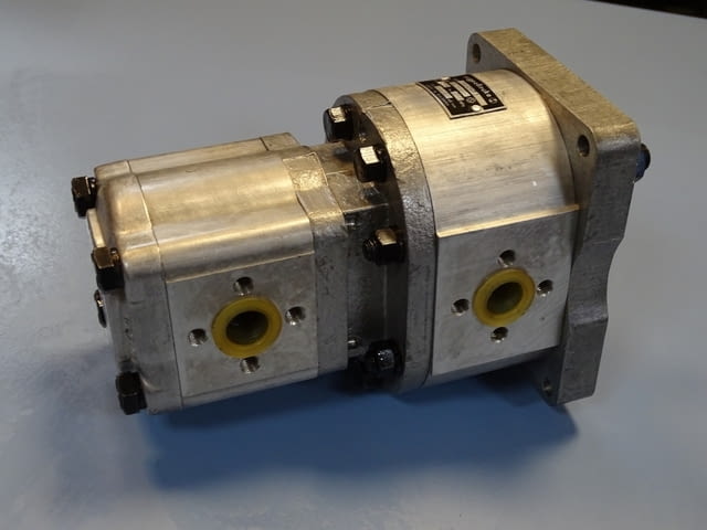 Хидравлична помпа сдвоена "Хидравлика" С54Х/С25Х 175 Bar 1500 min-1 - снимка 2