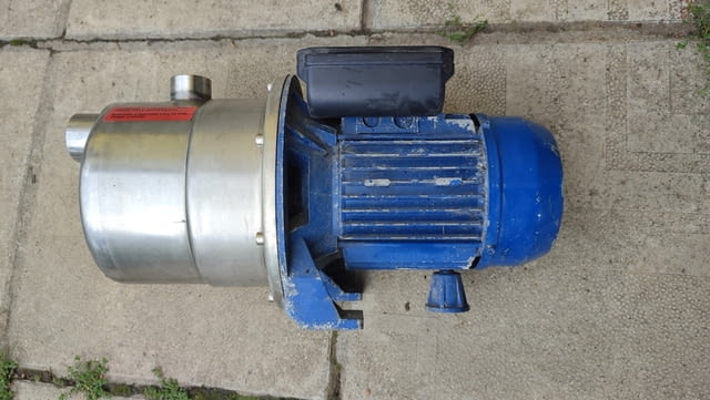 Продавам самозасмукваща помпа EBARA JEXM/A 100, град София | Поливни Системи - снимка 2