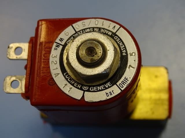 Магнет вентил Lucifer 321A 11 valve relay 110V 7.5Bar, city of Plovdiv | Industrial Equipment - снимка 6