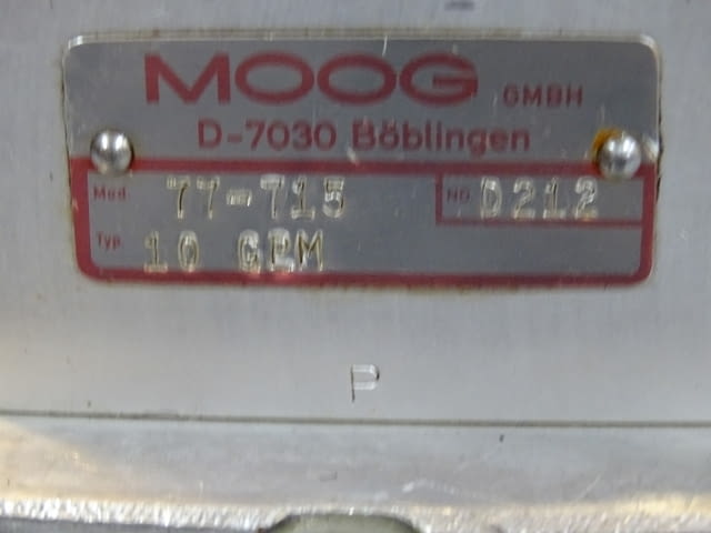 Серво клапан MOOG mod 77-720/77-715 flow control servo valve, град Пловдив - снимка 5