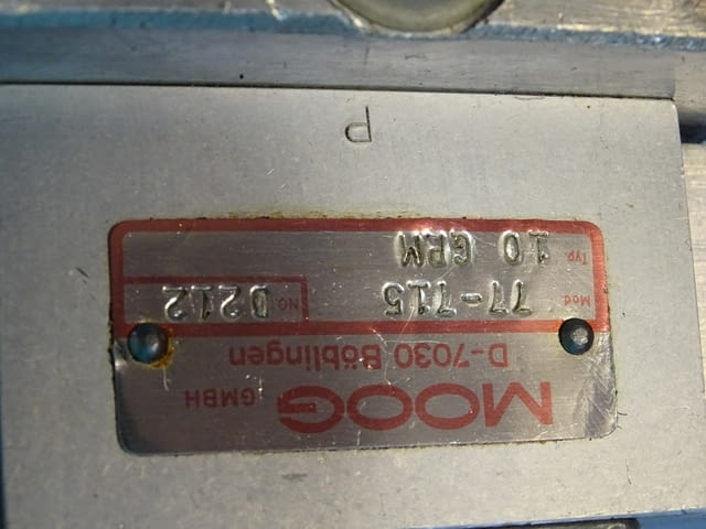 Серво клапан MOOG mod 77-720/77-715 flow control servo valve, град Пловдив - снимка 6