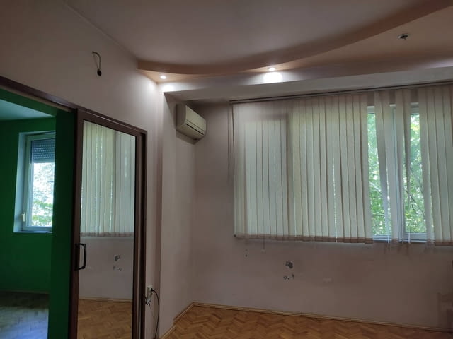 Дава се под наем 3-bedroom, 120 m2, Water, Air Conditioning, Electricity - city of Plovdiv | Apartments - снимка 1