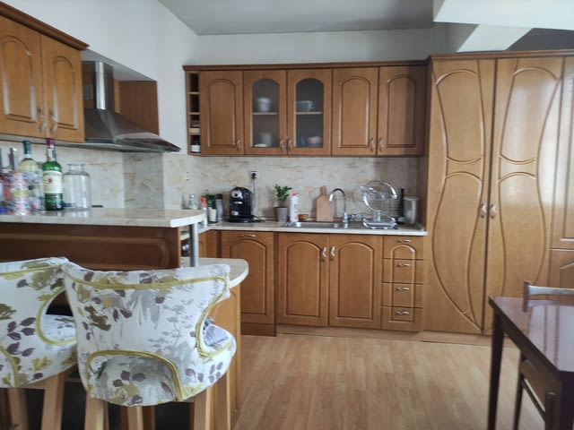 Дава се под наем 3-bedroom, 120 m2, Water, Air Conditioning, Electricity - city of Plovdiv | Apartments - снимка 2