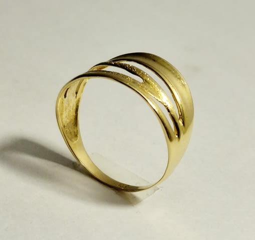 Златен пръстен-1.72гр. Gold, Lady's, Certificate - Yes - city of Gorna Oriahovica | Rings - снимка 2