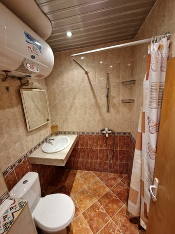 Собственик дава под наем в гр.Варна 3-стаен, 65 м2, Тухла - град Варна | Апартаменти - снимка 11