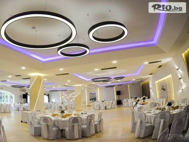 Нова Година в Пирот в ресторант Диана Нова година, В чужбина, Автобус - град София | Празнични Оферти - снимка 2