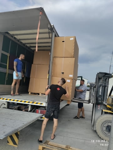 Хамали Варна, Хамалски услуги Варна В страната, Извозване на строителни отпадъци, Опаковане в кашони, Транспорт на битова техника, Транспорт на мебели, Извозване на битова техника, Извозване на стари мебели, Извозване на строителни отпадъци, Опаковане в кашони, Разтоварване на товари, Товарене на товари, Чистене на мазета/тавани, 2500 т - град Варна | Транспортни / Хамалски - снимка 5