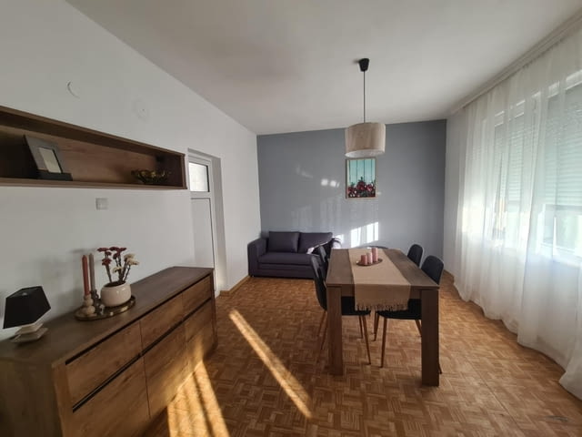 ТРИСТАЕН АПАРТАМЕНТ под наем в кв. Училищни, град Хасково, city of Haskovo - снимка 3