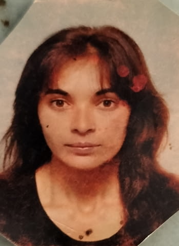 Ясновидство гадаене Марина Арабска магия за любов, Восъколеене, Изготвяне на амулети, Лечение на здравословни проблеми, Отстраняване на бяла магия, Отстраняване на черна магия, Помощ – алкохолизъм, Помощ – безплодие, Помощ – бизнес проблеми, Помощ – лични проблеми, Карти Таро, По име, По рожденна дата - град Долни чифлик | Хороскопи / Ясновидство