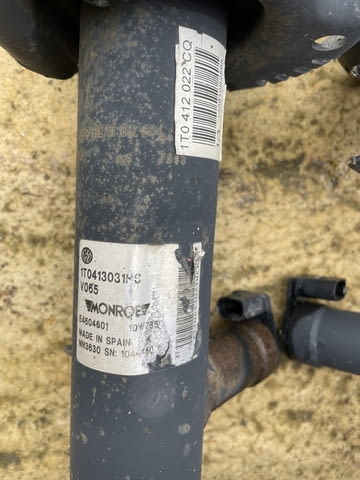 Спортно окачване от Volkswagen Golf 6 2.0 TDI DSG GTD, село Куманово | Резервни Части - снимка 3