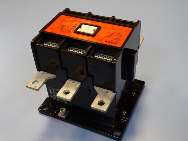 Контактор ASEA EH250 contactor 270A 600VAC coil 220V/50Hz, град Пловдив | Промишлено Оборудване - снимка 7