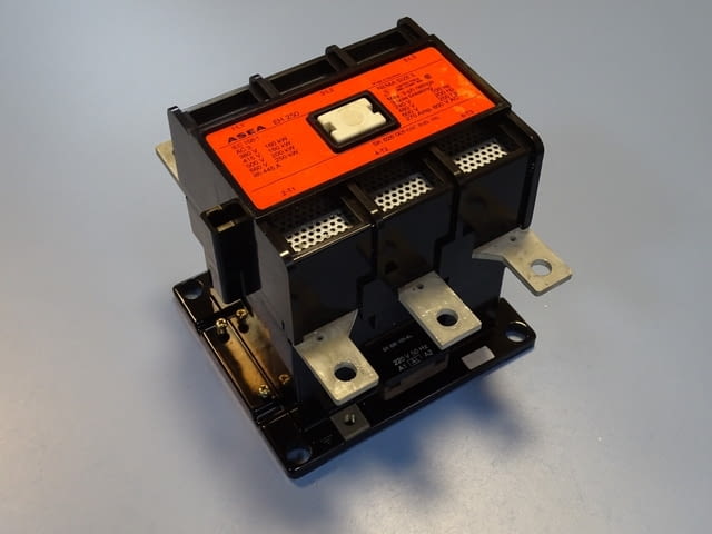 Контактор ASEA EH250 contactor 270A 600VAC coil 220V/50Hz, град Пловдив | Промишлено Оборудване - снимка 9