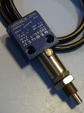 Позиционен превключвател Steute E12KU position switch 5A 250V - снимка 2