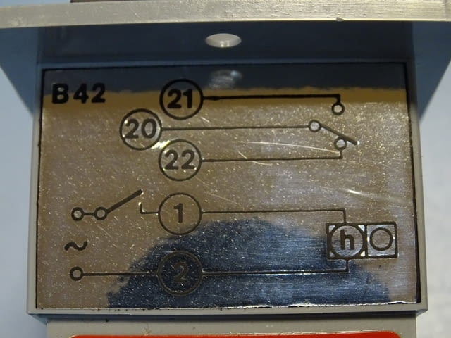 Електромеханичен брояч на време Kubler HVa 15.31 electromechanical time couter - снимка 4