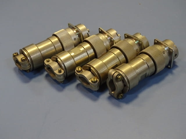 Кръгъл конектор Souriau 840 series circular connector 4 contacts - снимка 9