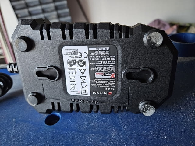 Parkside зарядно за батерии 20V 2А - град Видин | Инструменти - снимка 5