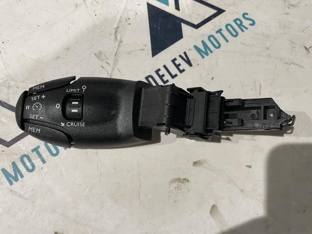 98035106ZD управление за автопилот от Пежо 208 1.2i VTi, 82 кс., 5 ск., 2018 г. - снимка 1