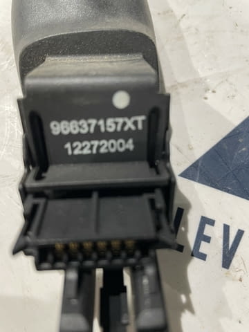 9663715XT управление за автопилот от Пежо 208 1.2i VTi, 82 кс., 5 ск., 2018 г. - снимка 2