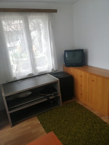 Самостоятелен обзаведен отделен етаж от къща.Съа, city of Veliko Tarnovo | Houses & Villas - снимка 1