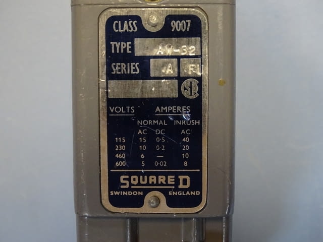 Изключвател краен SQUARED AW-32 limit switch 10A, град Пловдив | Промишлено Оборудване - снимка 3