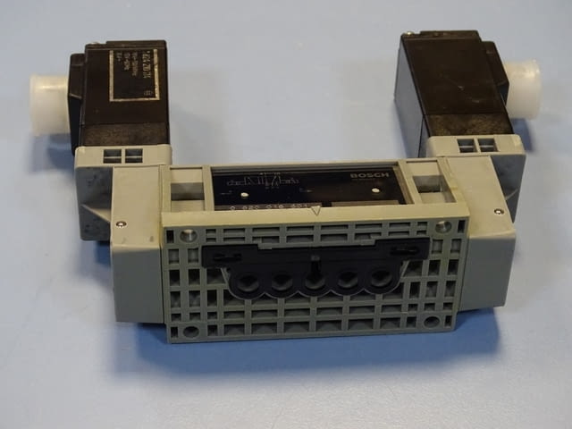 Пневматичен разпределител Bosch 0820016000 Solenoid Valve 110VAC - снимка 5