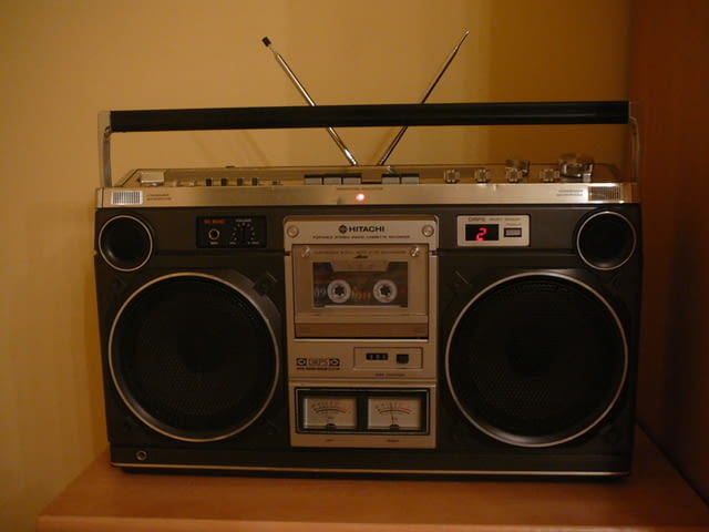 Hitachi trk-8180e /2 - град Пазарджик | Ресийвъри / Усилватели - снимка 1