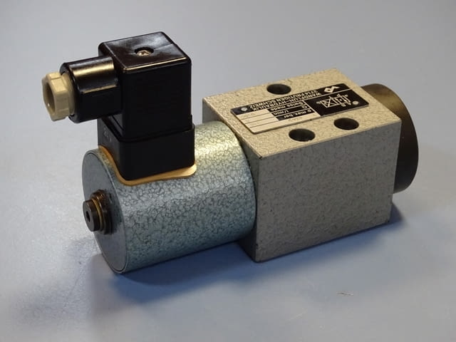 Хидравличен разпределител WANDFLUH-HYDRAULIK 4Z4b 24VDC 160Bar hydraulik valve - снимка 2